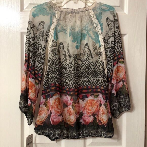 NWT!! Figueroa & Flower Blouse Size Large Beautiful Floral Pattern - Picture 5 of 7